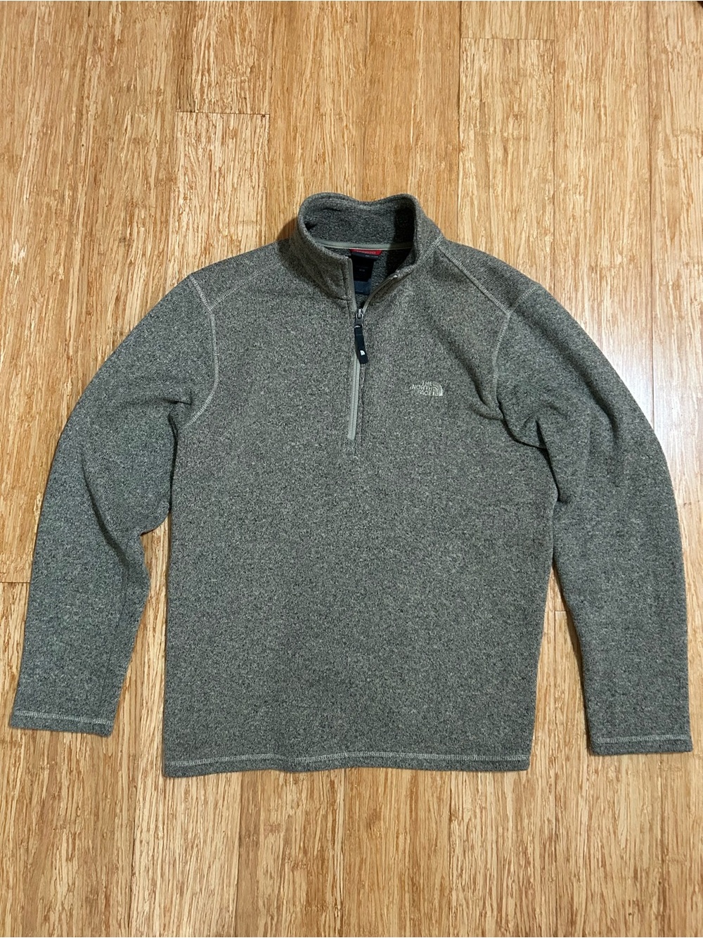 The North Face Quarter Zip Fleece Pullover Green Grey (Men’s Medium)